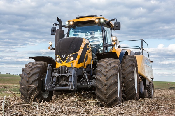 Garantindo desempenho: o papel da manutenção preventiva em motores agrícolas!